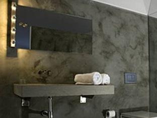 La Maga Rooms The 2-star La Maga Rooms offers comfort and convenience whether youre on business or holiday in Xativa. The hotel offers a high standard of service and amenities to suit the individual needs of all t