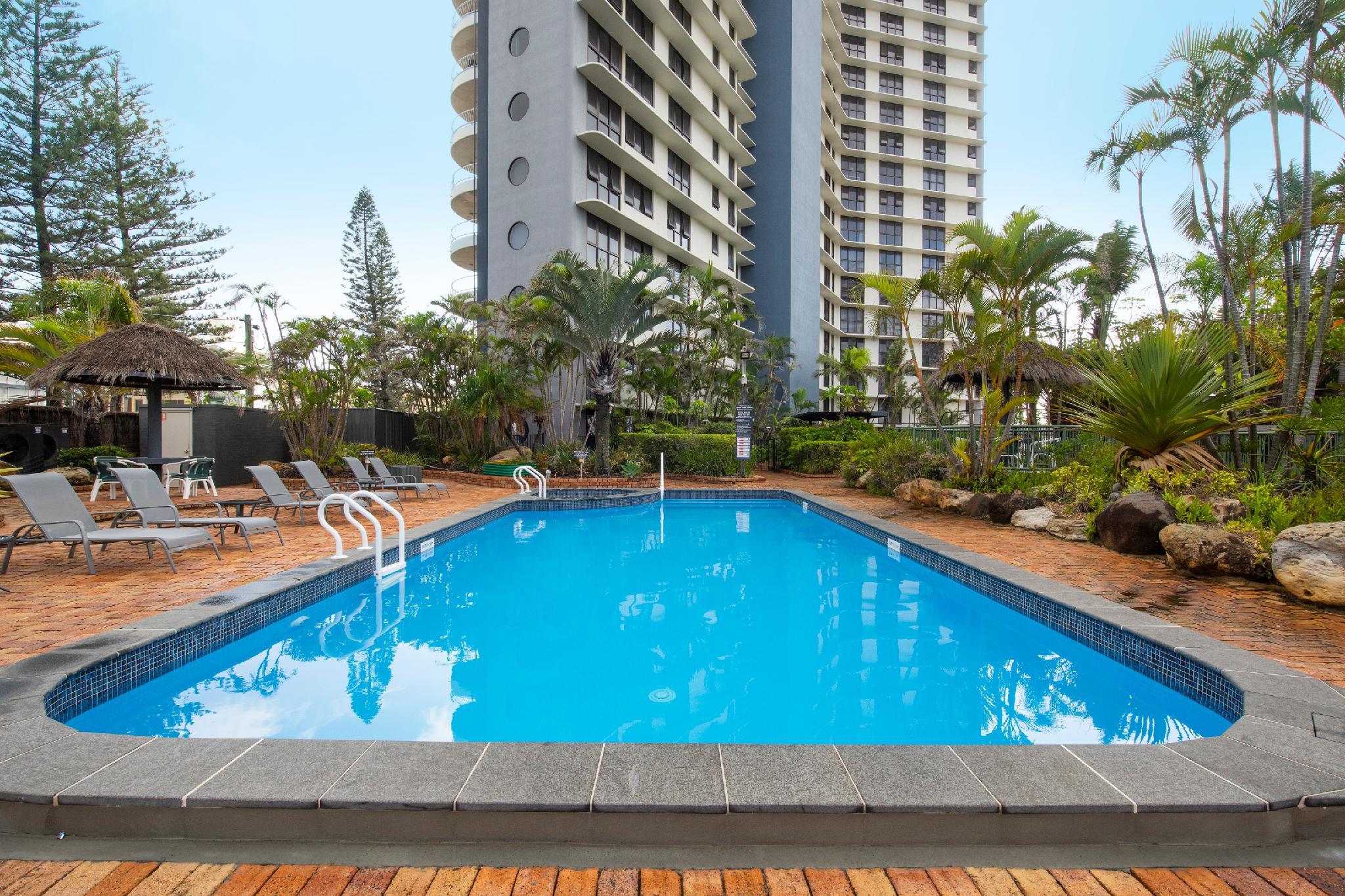 BreakFree Acapulco Surfers Paradise Breakfree Acapulco Resort is conveniently located in the popular Surfers Paradise area. Offering a variety of facilities and services, the hotel provides all you need for a good nights sleep. Service