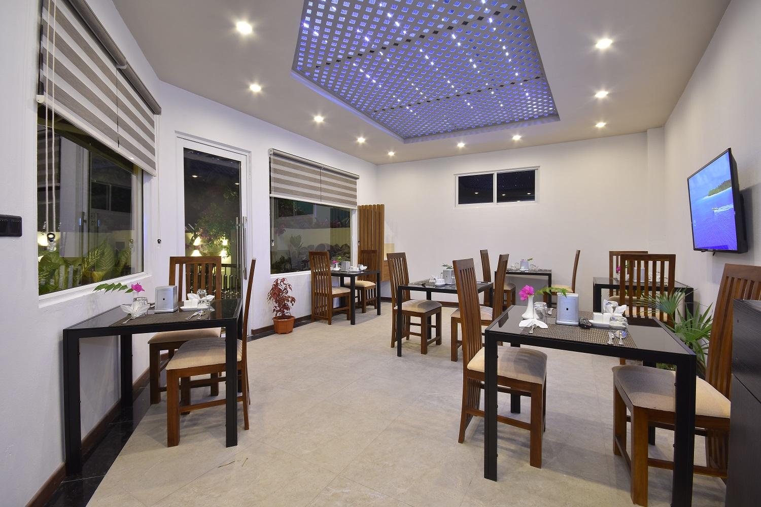 Nala Veli Villa Stop at Nala Veli Villa to discover the wonders of Maldives Islands. The property offers a high standard of service and amenities to suit the individual needs of all travelers. Facilities like Wi-Fi i