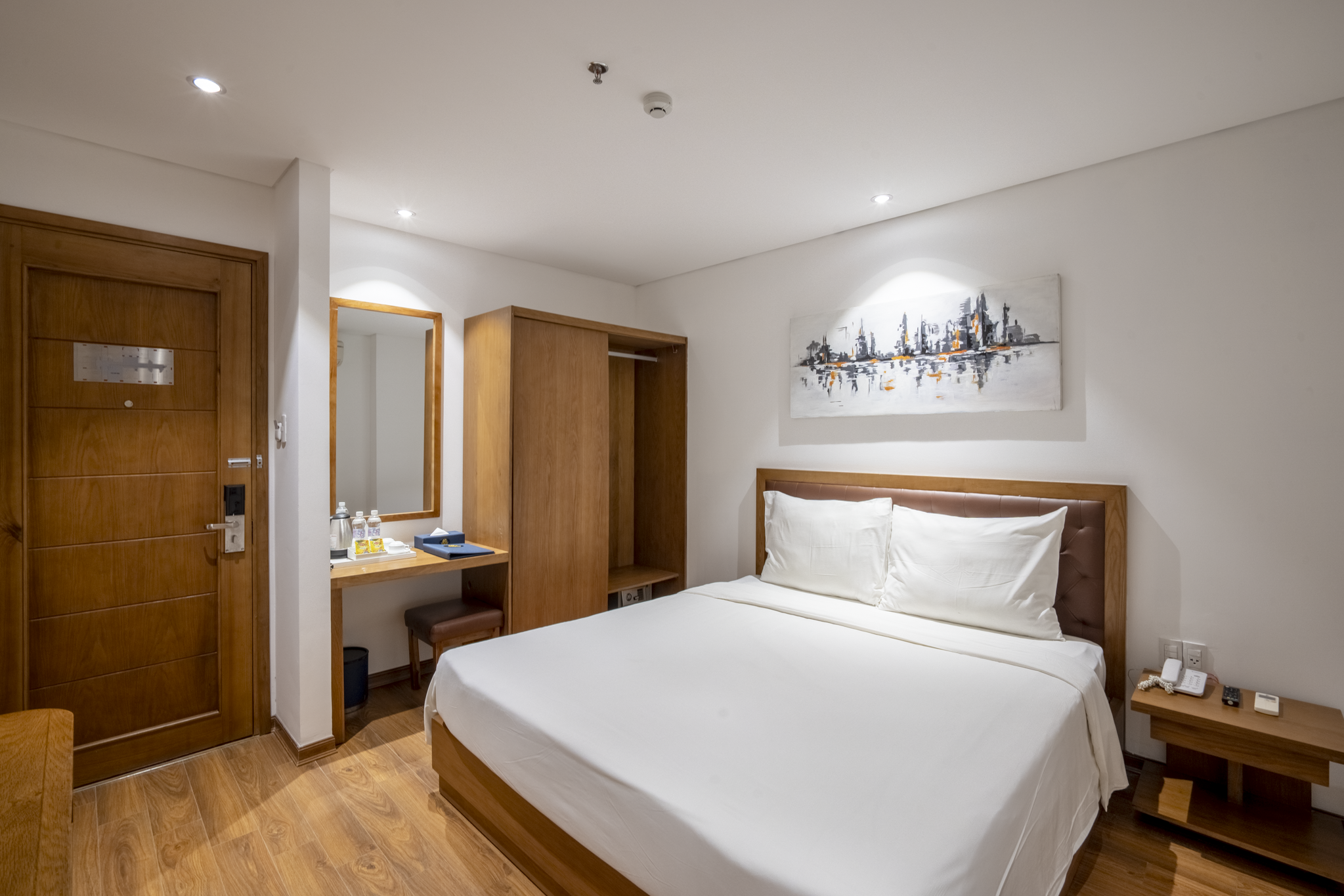 hi triu hotel