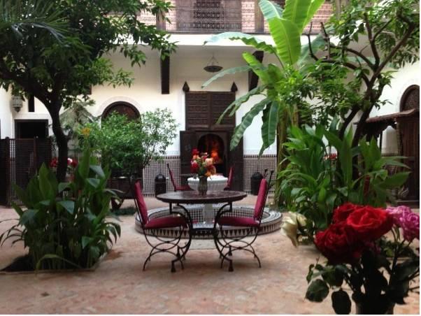 Riad Ilayka The 5-star Riad Ilayka offers comfort and convenience whether youre on business or holiday in Marrakech. Both business travelers and tourists can enjoy the hotels facilities and services. To be foun