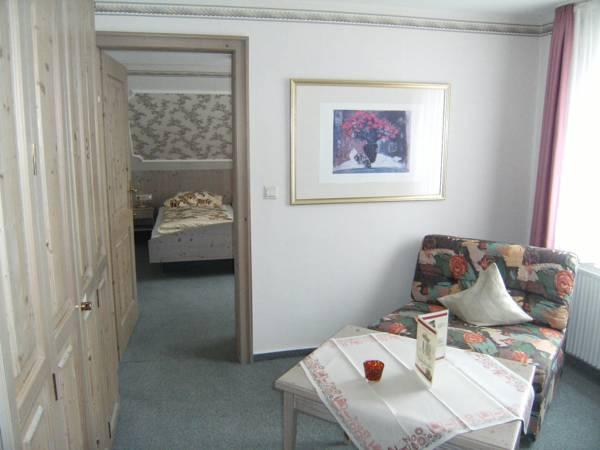 This photo about Kleines Hotel Wemhoff shared on HyHotel.com