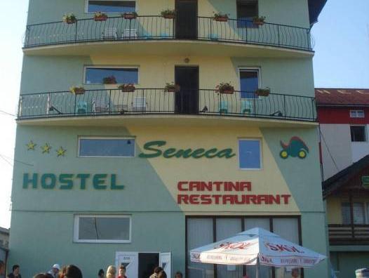 Hotel Seneca Exterior