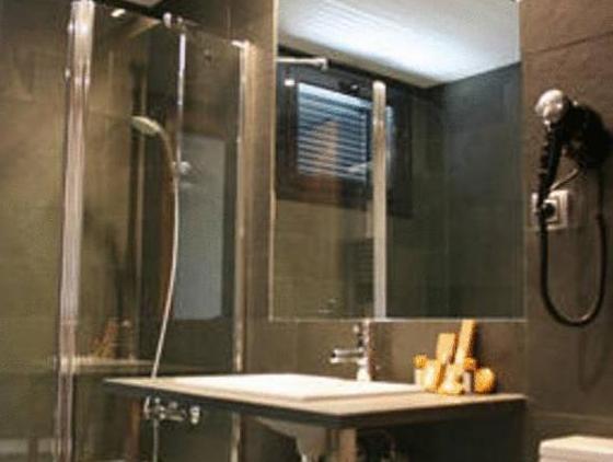 This photo about Duero Hotel shared on HyHotel.com