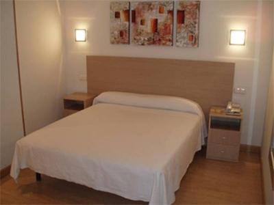 This photo about Hostal Francisco Salinas shared on HyHotel.com