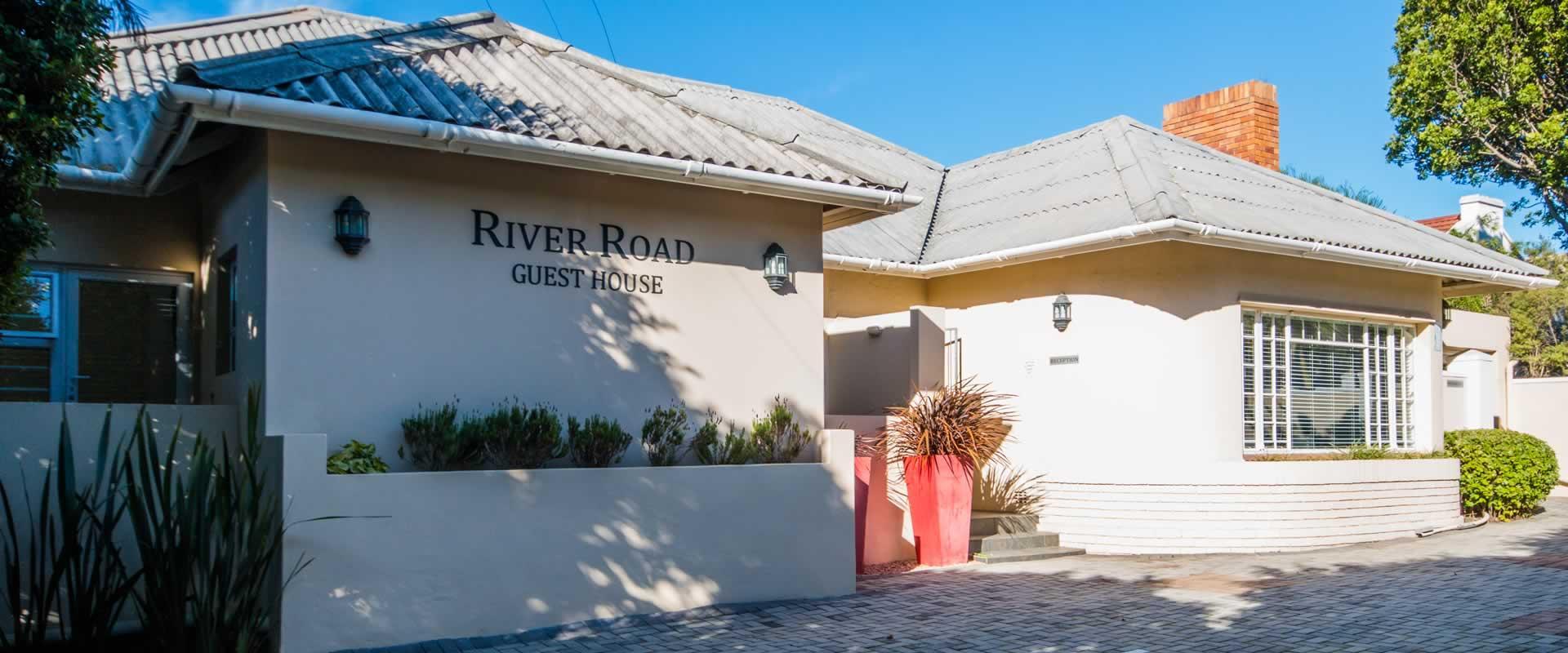 River Road Guest House Located in Walmer, River Road Guest House is a perfect starting point from which to explore Port Elizabeth. The property features a wide range of facilities to make your stay a pleasant experience. Fr