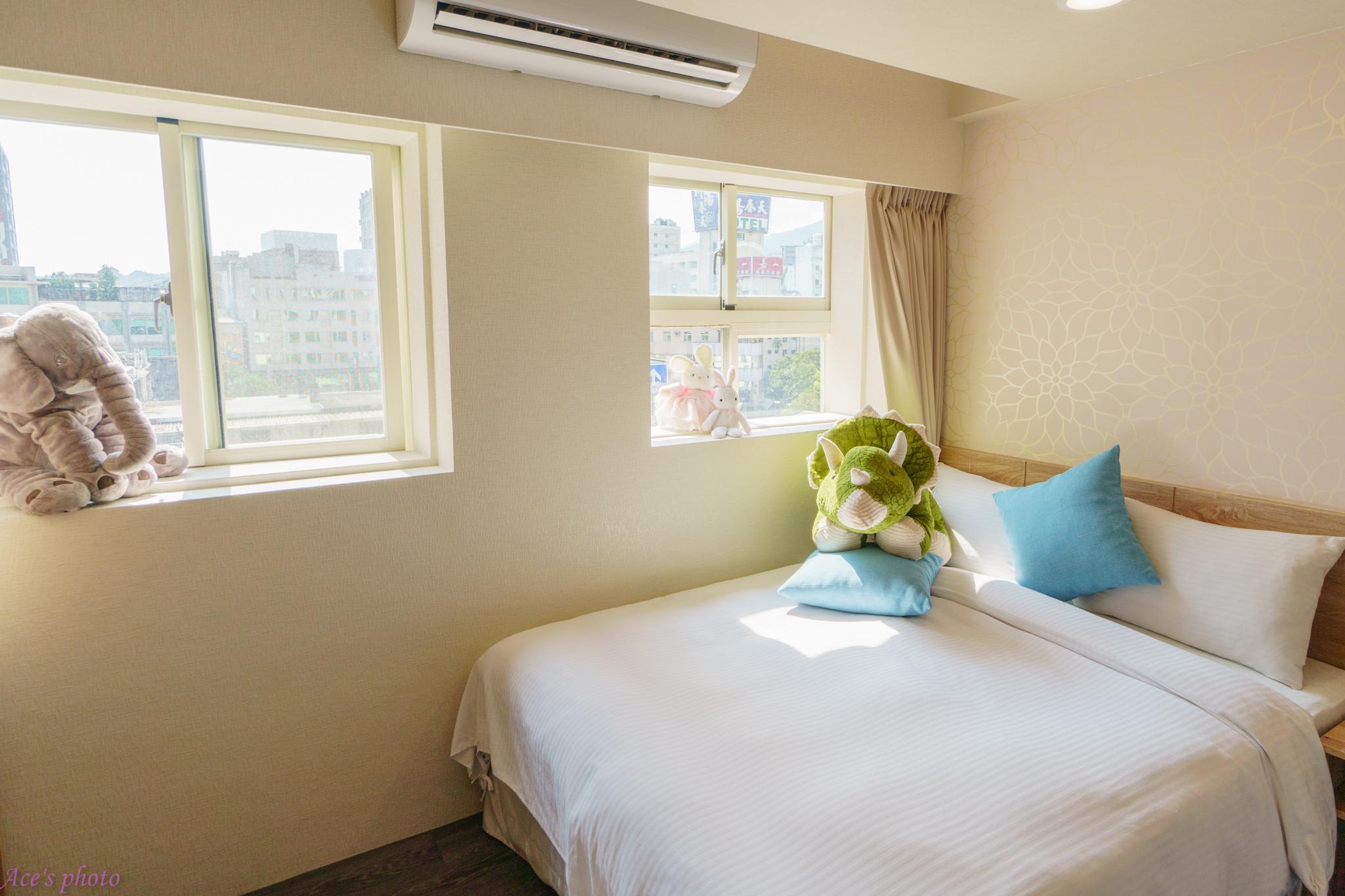 Jiaoxi King Hot Spring Hotel Ideally located in the Jiaoxi Township area, Ti Wang Hotel promises a relaxing and wonderful visit. The property features a wide range of facilities to make your stay a pleasant experience. Facilities