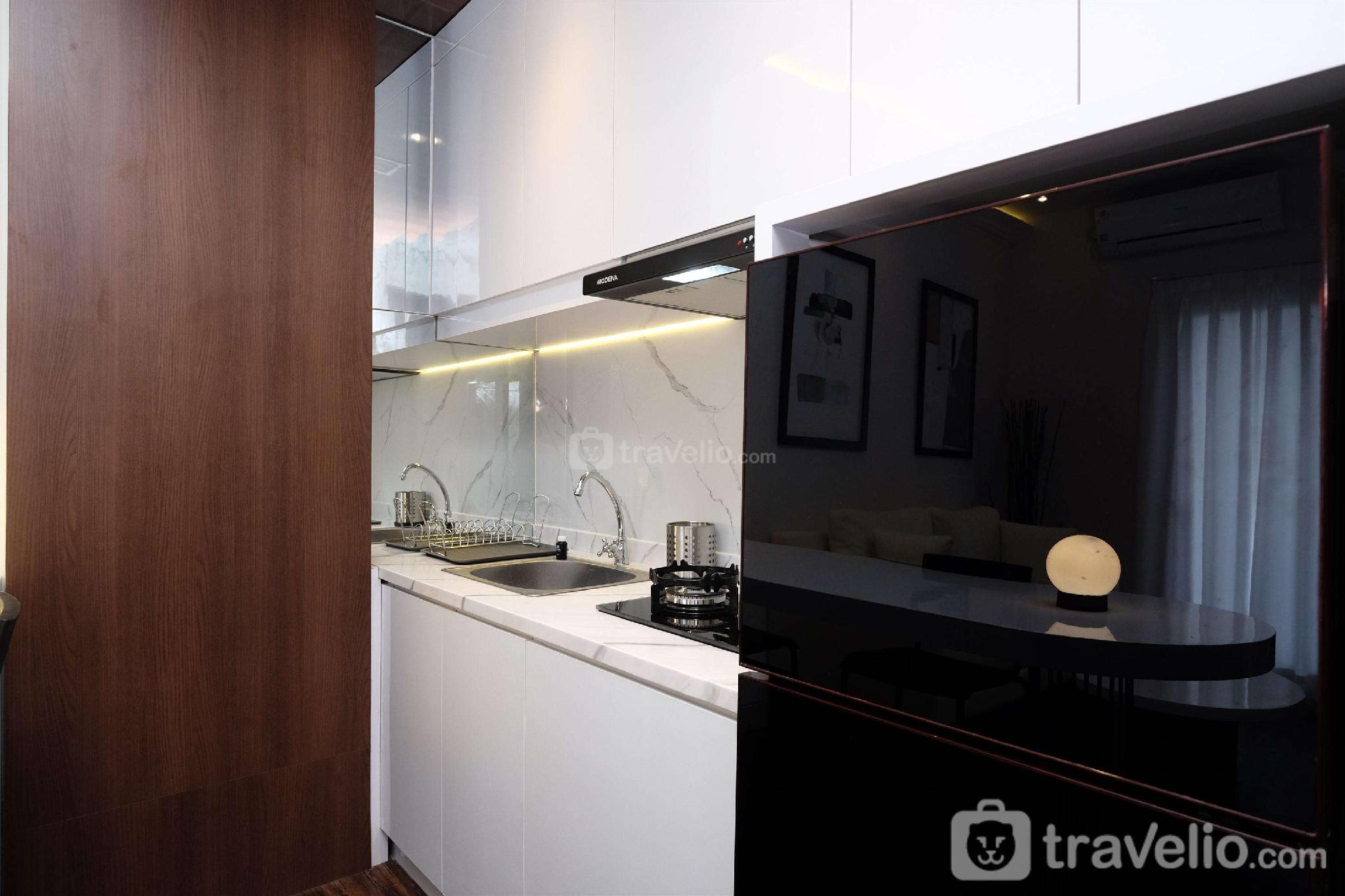 Good 2BR High Floor Transpark Cibubur By Travelio - Gallery image 4