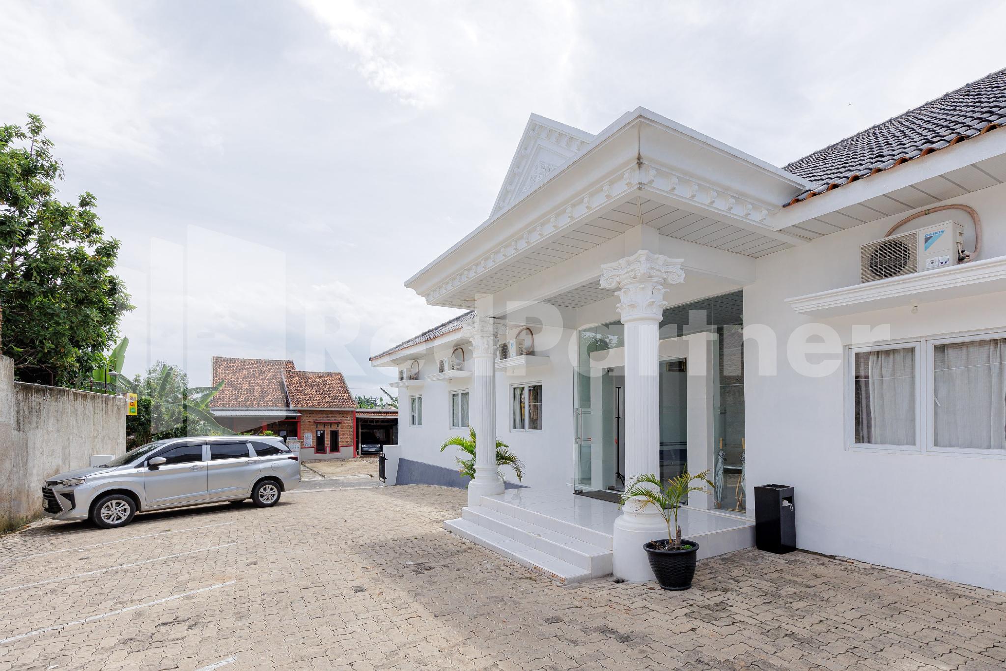 Sanama Kostel 2 Syariah Mitra RedDoorz - Gallery image 4
