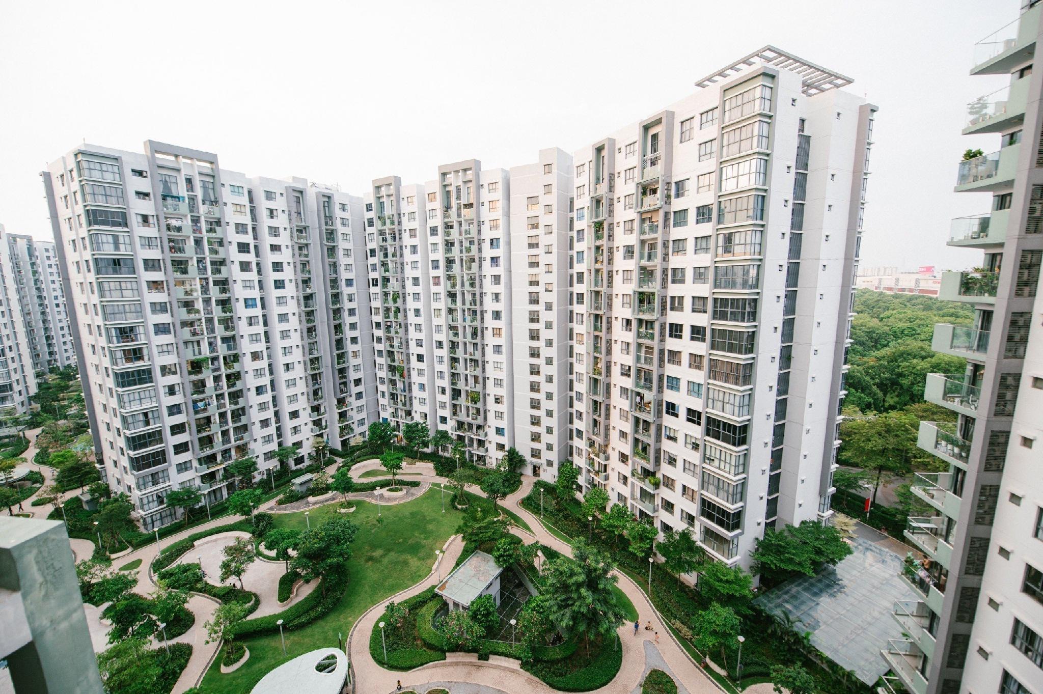 Slide image 1 for Cho thuê căn hộ 2pn2wc Emerald Celadon City