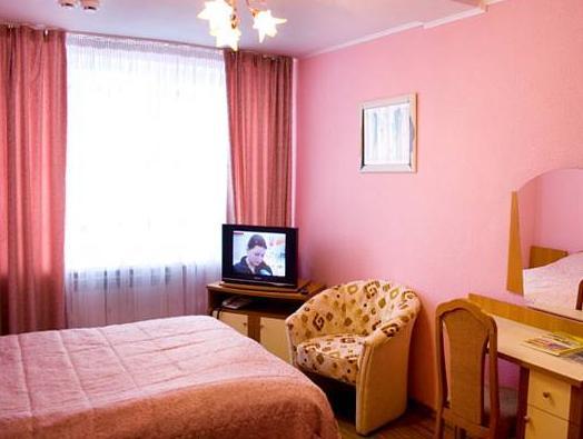 Bryansk Hotel Ideally located in the prime touristic area of Bryansk, Bryansk Hotel promises a relaxing and wonderful visit. Featuring a complete list of amenities, guests will find their stay at the property a com