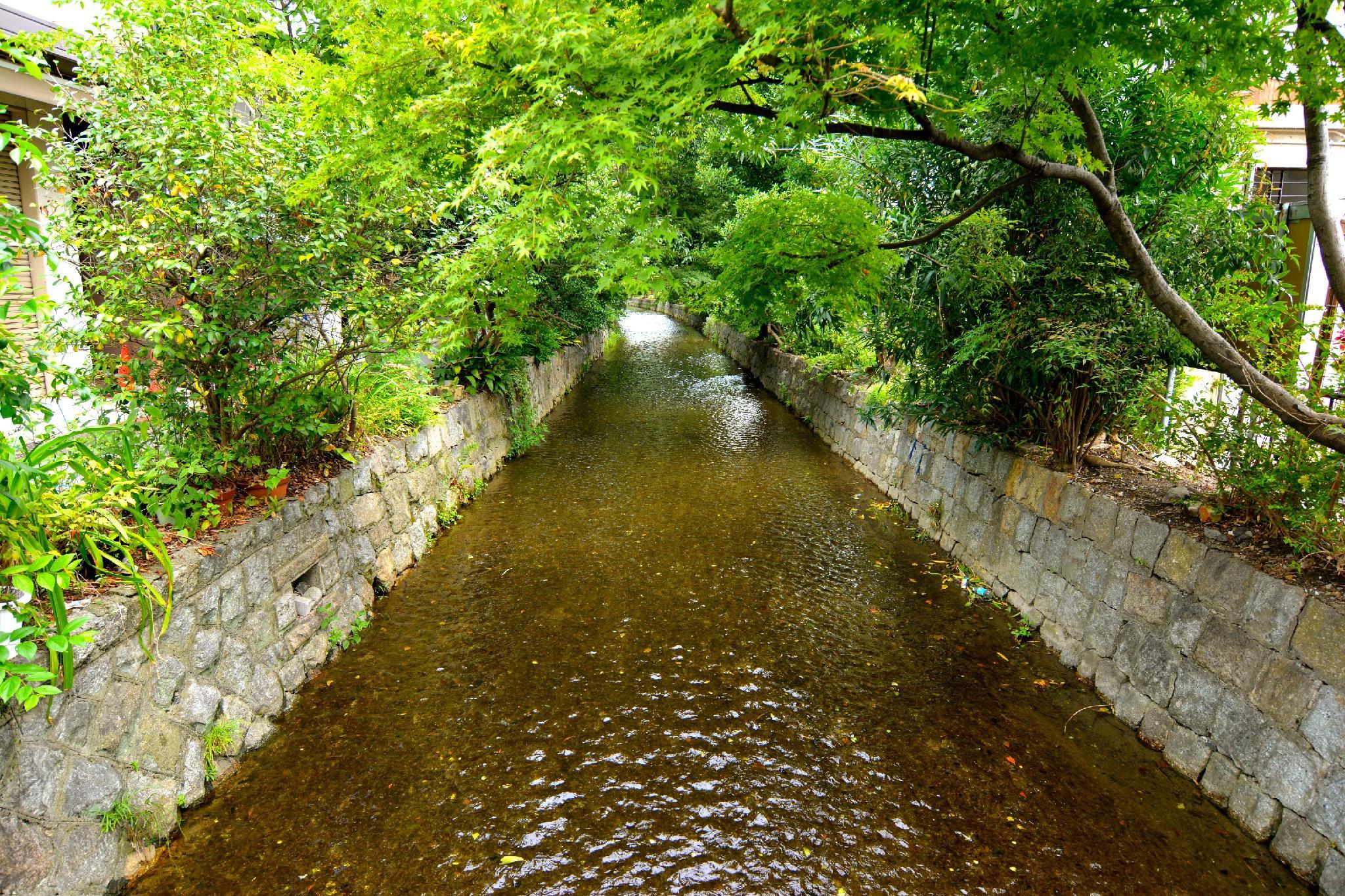 Ks Villa Takasegawa-tei Located in Kawaramachi, Ks Villa Takasegawa-tei is a perfect starting point from which to explore Kyoto. The property features a wide range of facilities to make your stay a pleasant experience. Faci