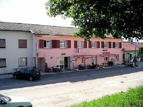 Logis Hotel Beausejour Logis Hôtel Beauséjour is conveniently located in the popular Le Beage area. The property features a wide range of facilities to make your stay a pleasant experience. All the necessary facilities, i