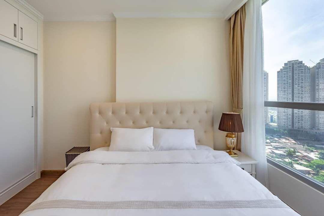 Slide image 1 for One-bedroom service apartment in Vinhomes by Mai