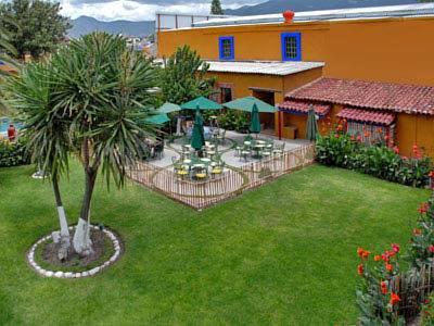 Hotel Hacienda Don Cenobio Set in a prime location of Mitla, Hotel Don Cenobio puts everything the city has to offer just outside your doorstep. Offering a variety of facilities and services, the hotel provides all you need for