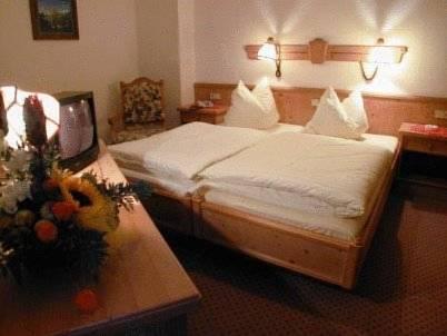 This photo about Hotel Restaurant Hassia shared on HyHotel.com
