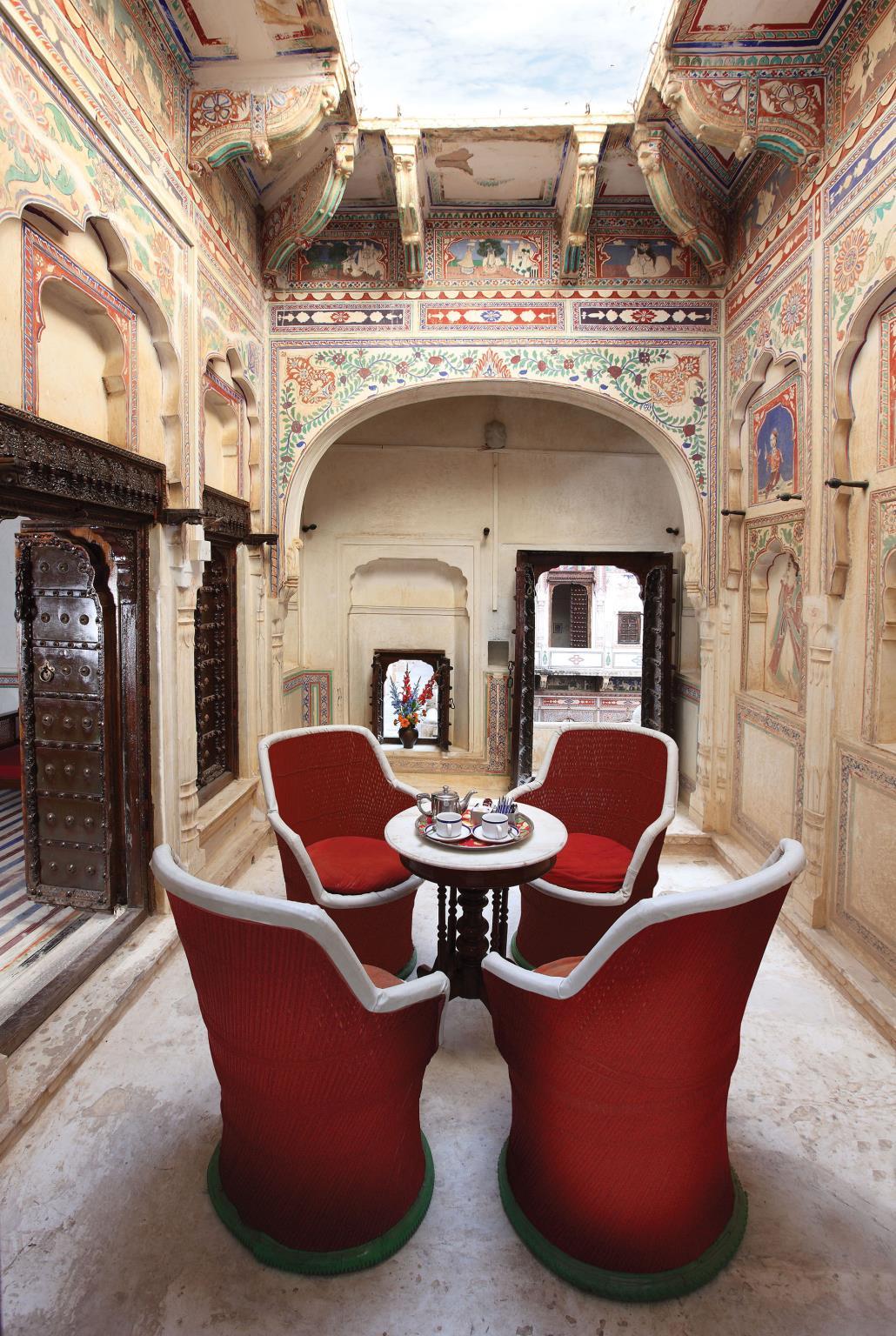 Hotel Mandawa Haveli Set in a prime location of Mandawa, Hotel Mandawa Haveli puts everything the city has to offer just outside your doorstep. The hotel offers guests a range of services and amenities designed to provide