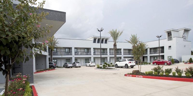 Slide image 2 for HOUSE HOTEL
