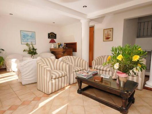 This photo about Villa de Mar shared on HyHotel.com