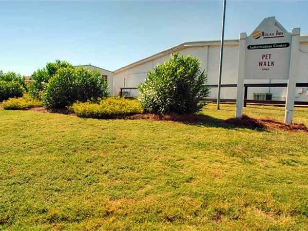 This photo about Relax Inn Perry shared on HyHotel.com
