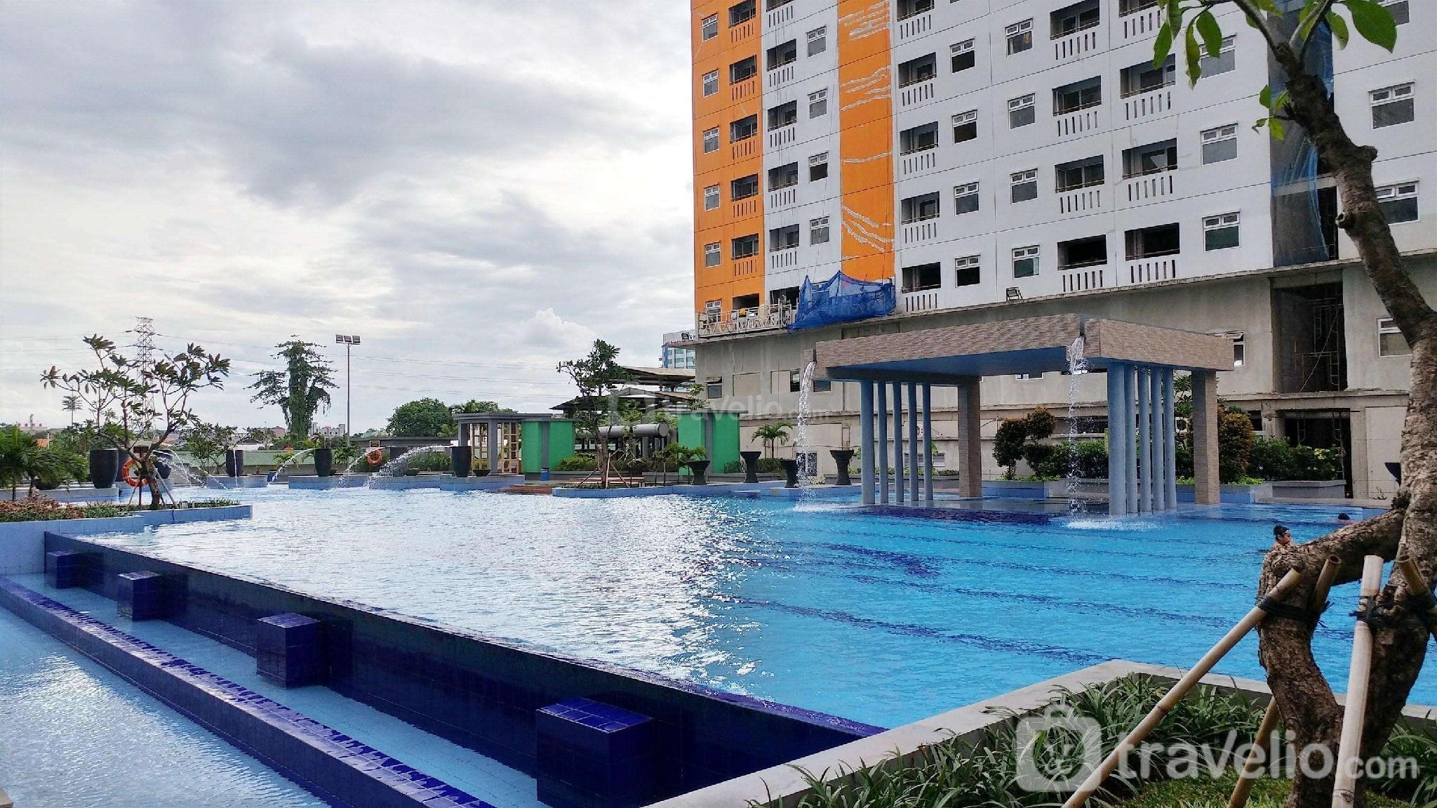 Slide image 2 for Tidy Modern Studio Green Pramuka City By Travelio