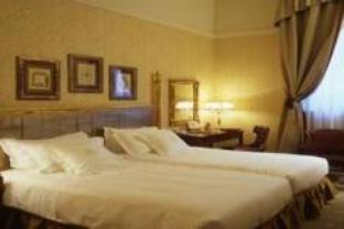 San Clemente Palace Kempinski San Clemente Palace Kempinski is conveniently located in the popular San Clemente area. The hotel offers guests a range of services and amenities designed to provide comfort and convenience. To be fou