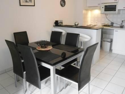 This photo about Apartment Goélette / Galion 1 et 2 shared on HyHotel.com