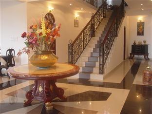 The Richmond House Kandy Ideally located in the prime touristic area of Kandy Central, The Richmond House Kandy promises a relaxing and wonderful visit. The hotel offers a high standard of service and amenities to suit the in