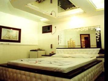 This photo about Hotel & Motel Le Baron shared on HyHotel.com