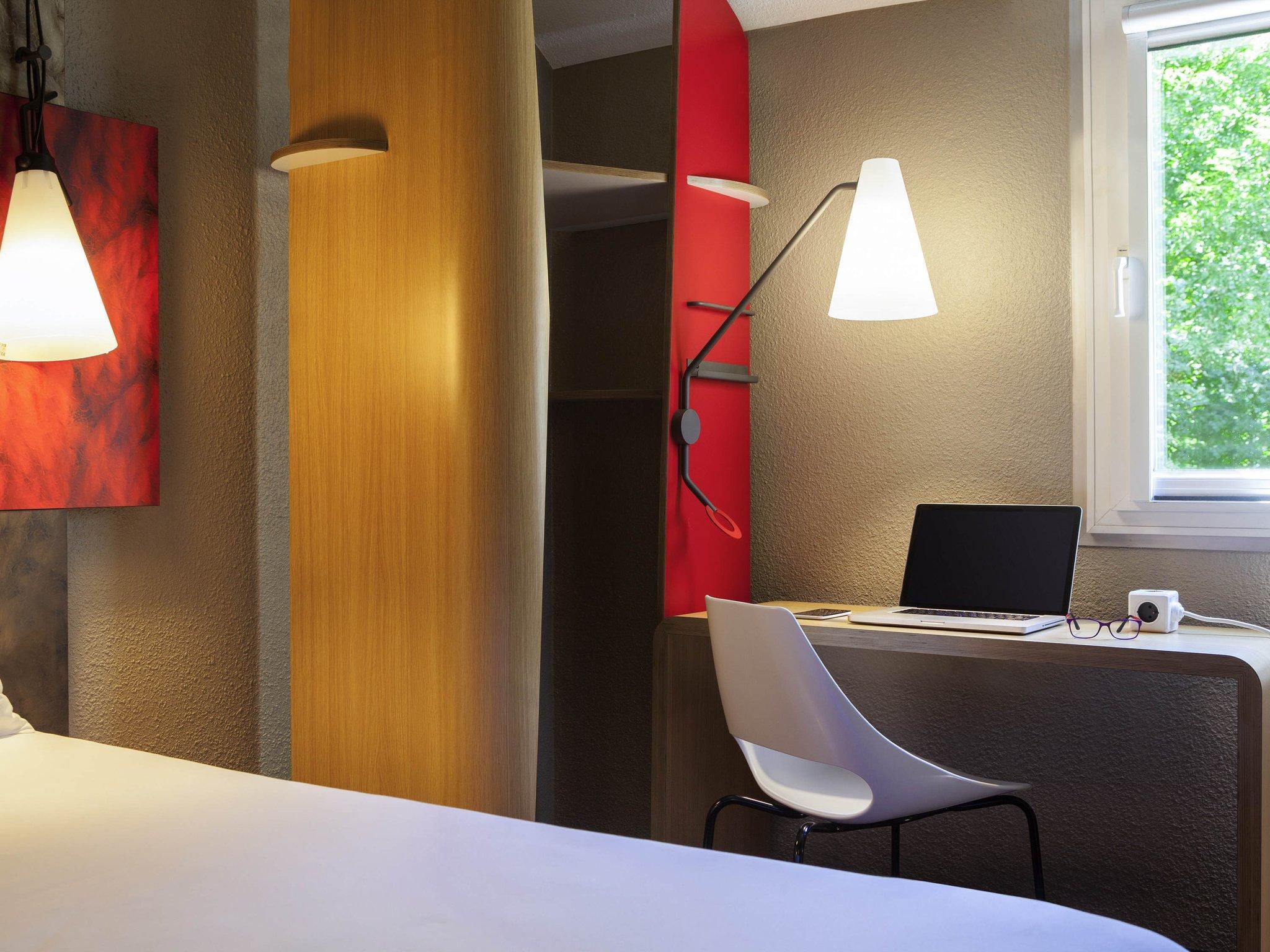 This photo about ibis Velizy Jouy-En-Josas shared on HyHotel.com