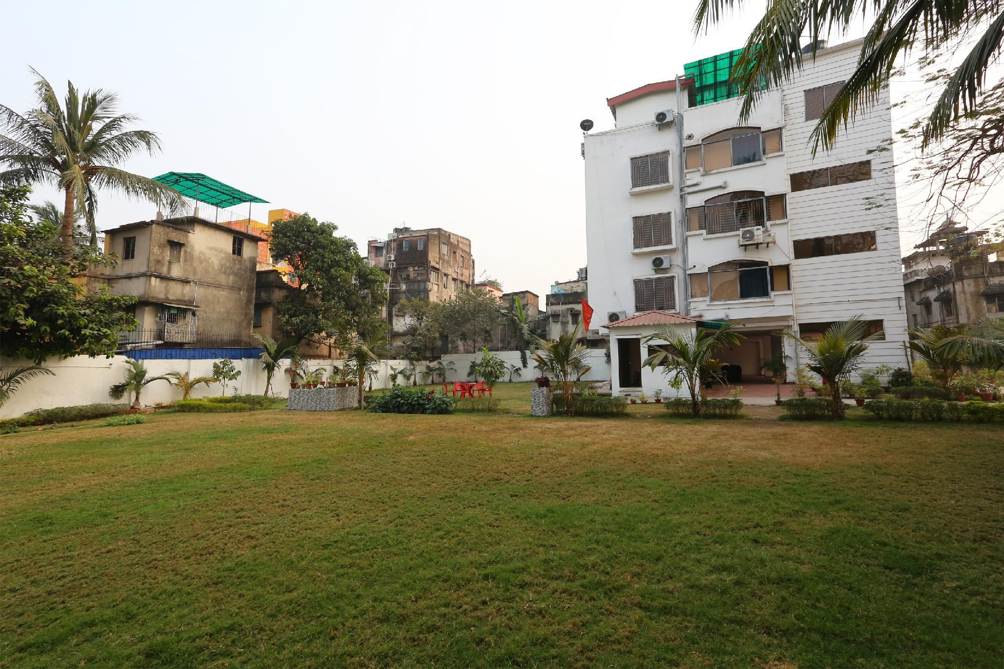 This photo about OYO 8812 White Palace Hotel & Resort shared on HyHotel.com