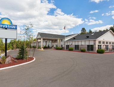 Days Inn by Wyndham Williams Set in a prime location of Williams (AZ), Days Inn Williams puts everything the city has to offer just outside your doorstep. Offering a variety of facilities and services, the property provides all y