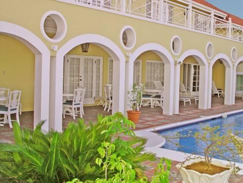 Polkerris Bed & Breakfast The 3-star Polkerris Bed & Breakfast offers comfort and convenience whether youre on business or holiday in Trelawny. The hotel has everything you need for a comfortable stay. Airport transfer, share