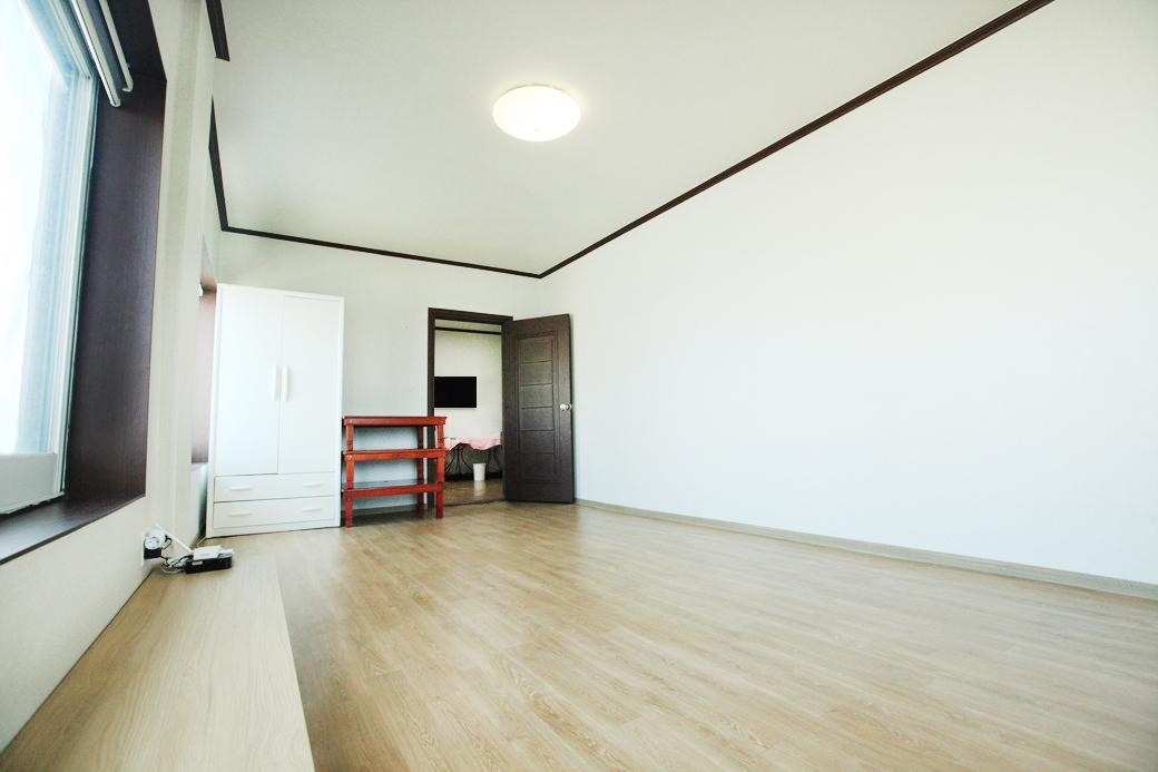 This photo about Sea of Laughter Pension 502 shared on HyHotel.com
