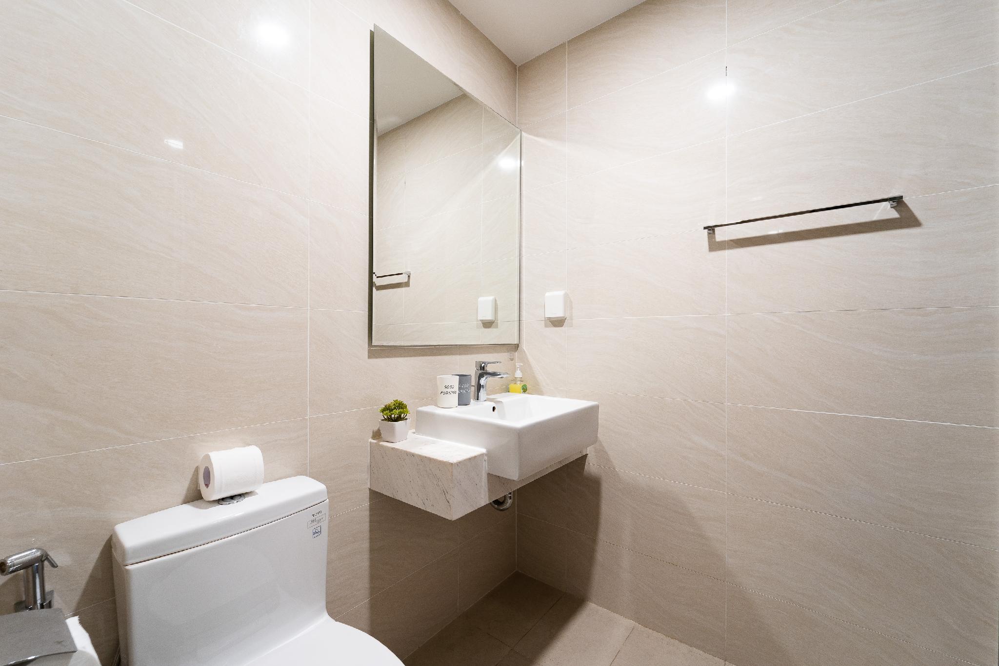 Slide image 1 for Hana Apartment [Saigon Royal_Luxury 1 Bedroom ]
