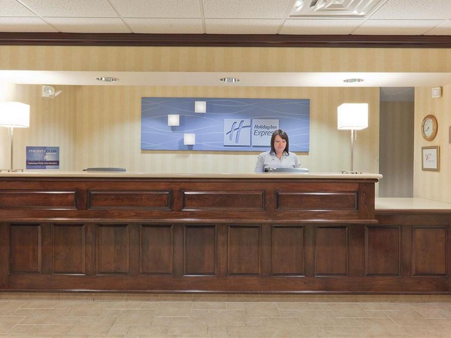 Holiday Inn Express Greensburg Ideally located in the prime touristic area of Greensburg, Holiday Inn Express Greensburg promises a relaxing and wonderful visit. Offering a variety of facilities and services, the hotel provides all