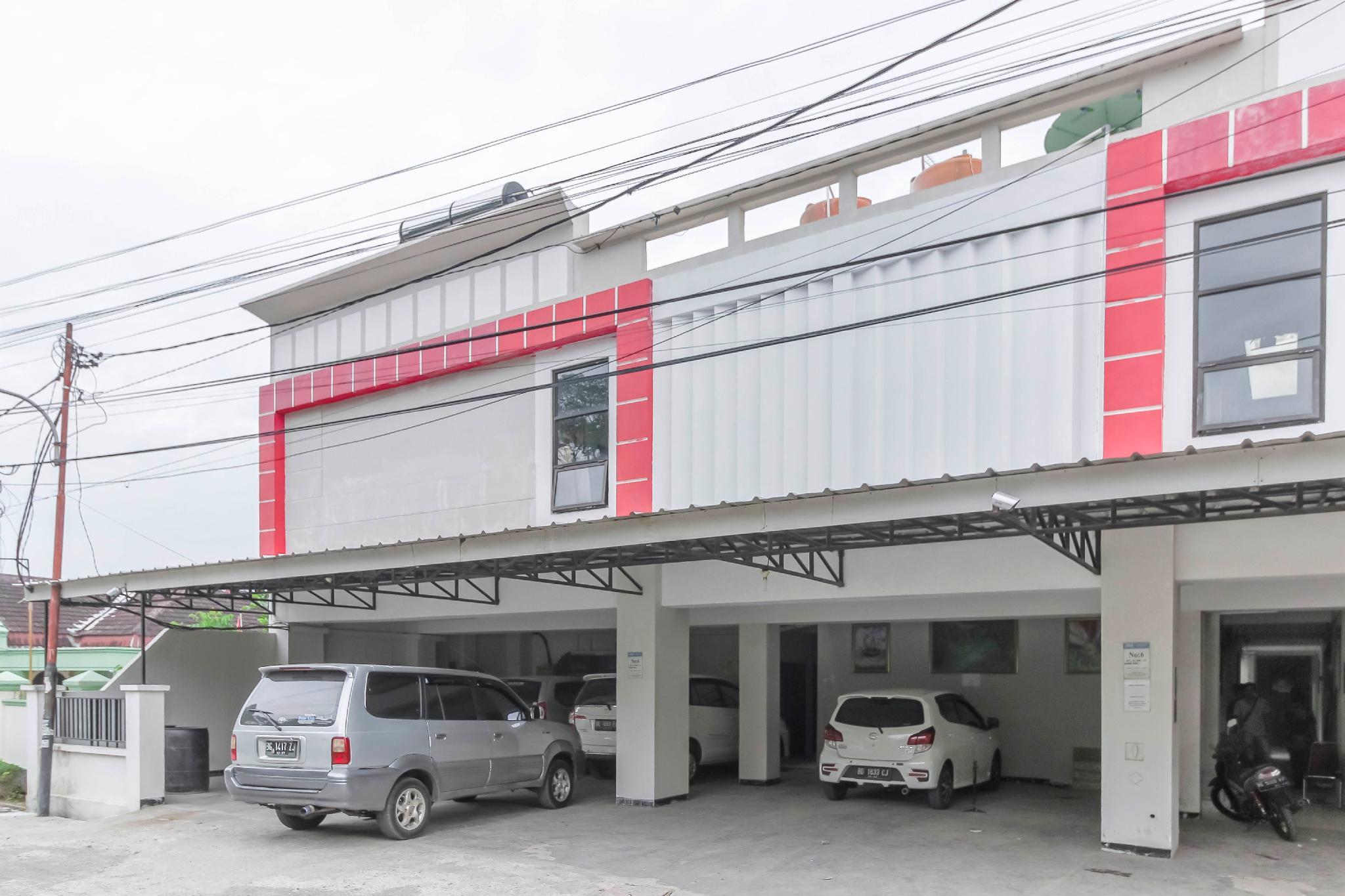 This photo about RedDoorz near Sriwijaya University Palembang shared on HyHotel.com
