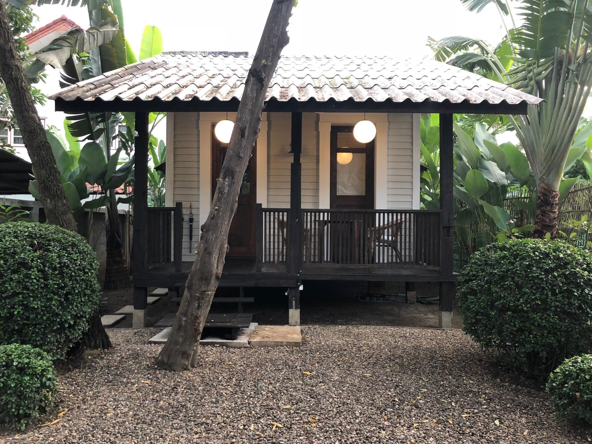 House No.11 House No.11