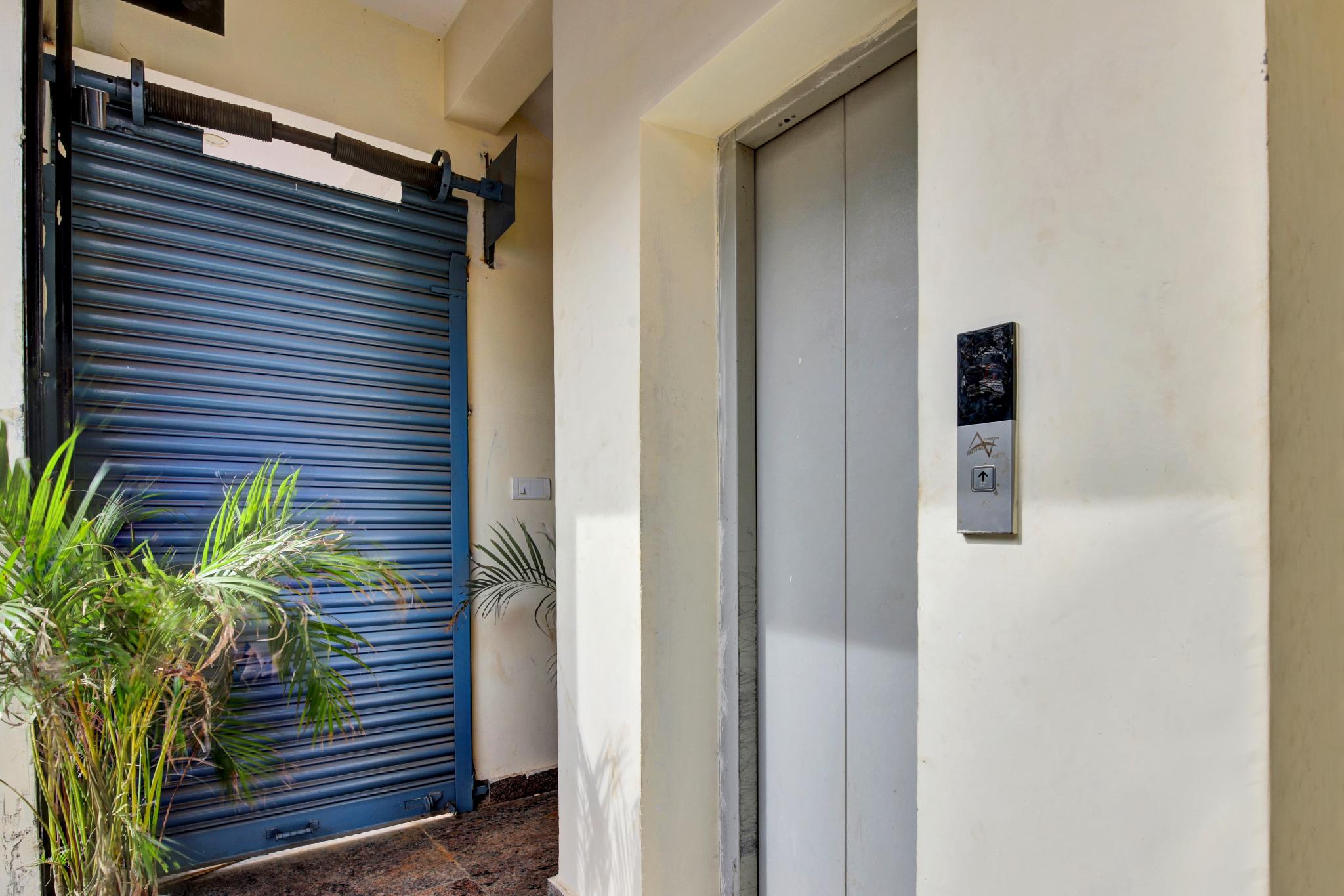 Hotel O Sri Manjunatha Deluxe Suites - Gallery image 4