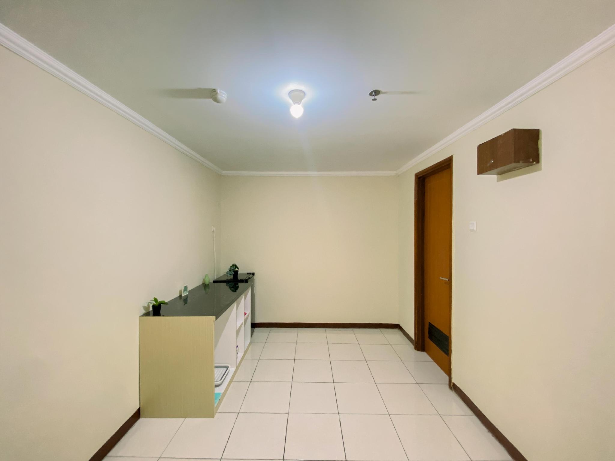 Slide image 1 for Studio Cozy at Grand Palace Kemayoran By Travelio