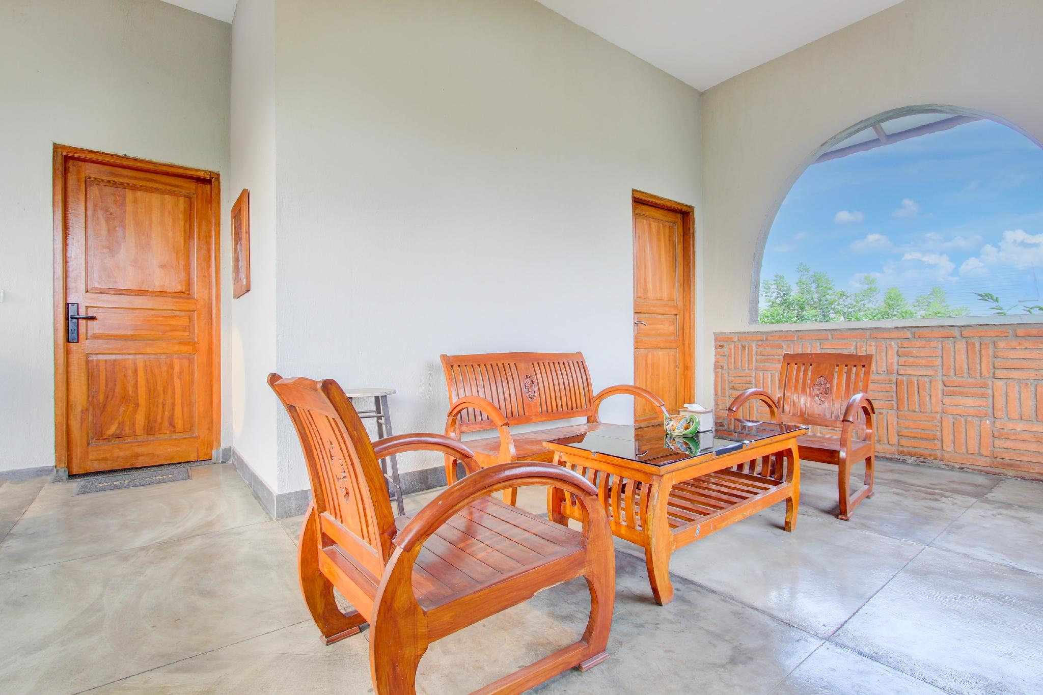 Capital O 94274 Homestay Balimoelih  - Gallery image 4