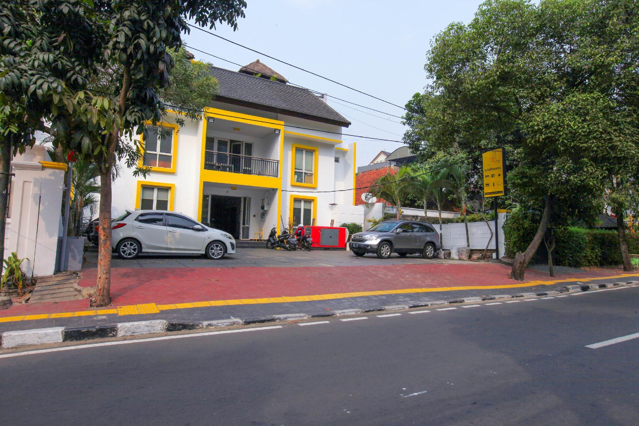 This photo about Lite Rooms Setiabudi Barat Sudirman shared on HyHotel.com