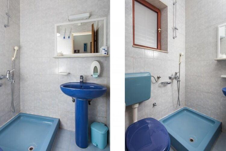 Slide image 1 for Guest House Kono- Double Room with Terrace