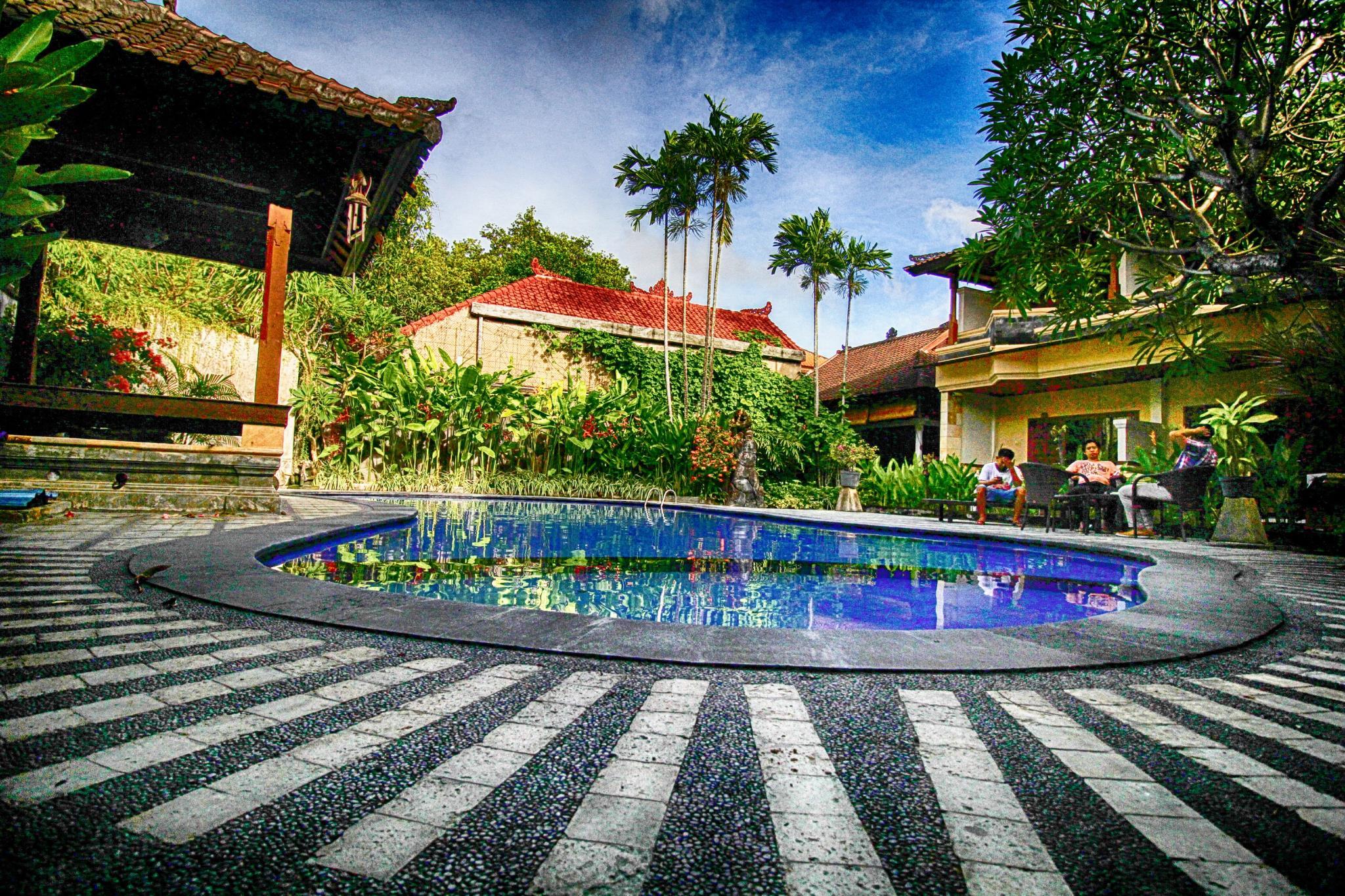 Paradiso Beach Inn Bali Exterior