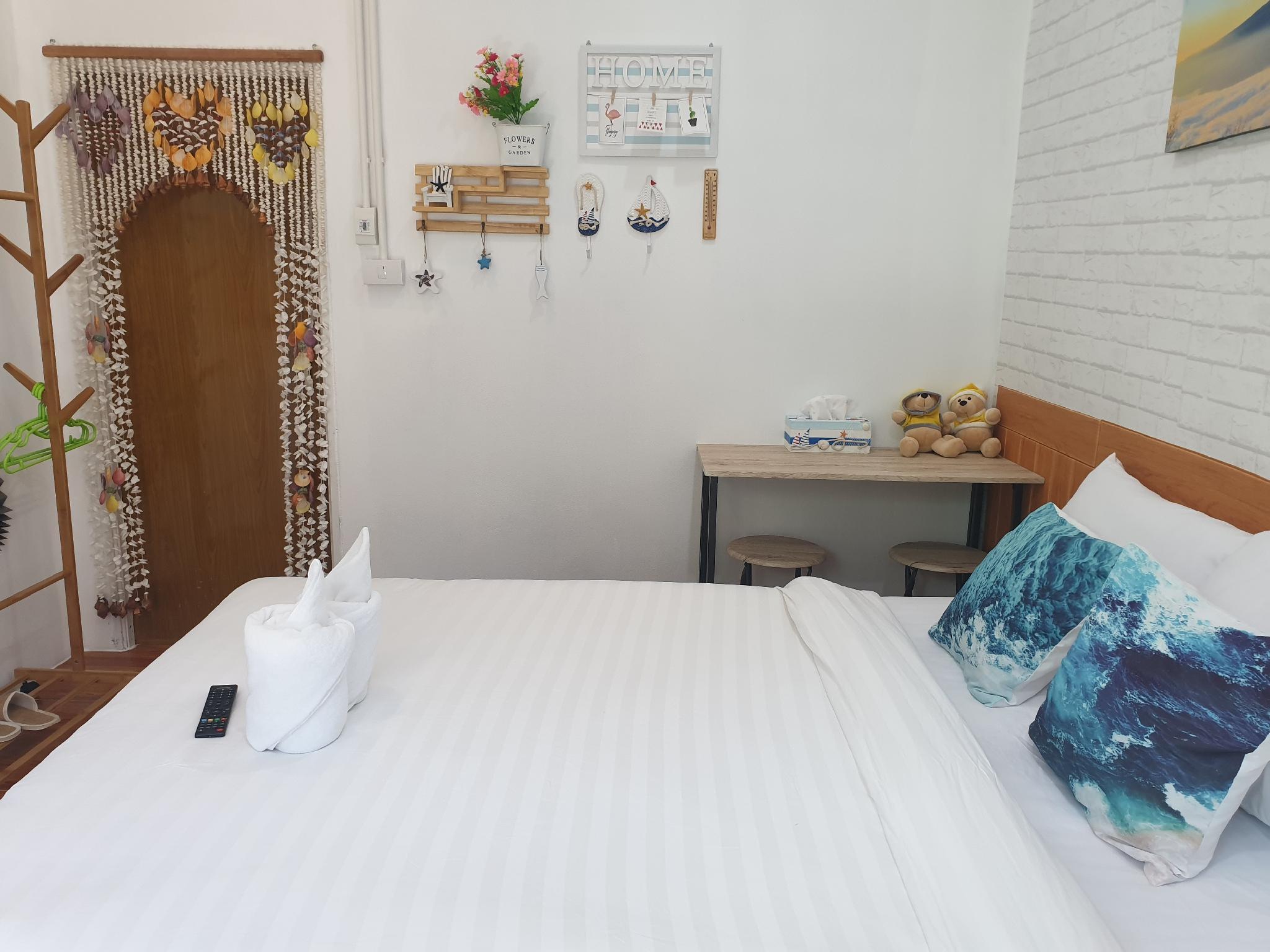 This photo about Baan mhor biw shared on HyHotel.com