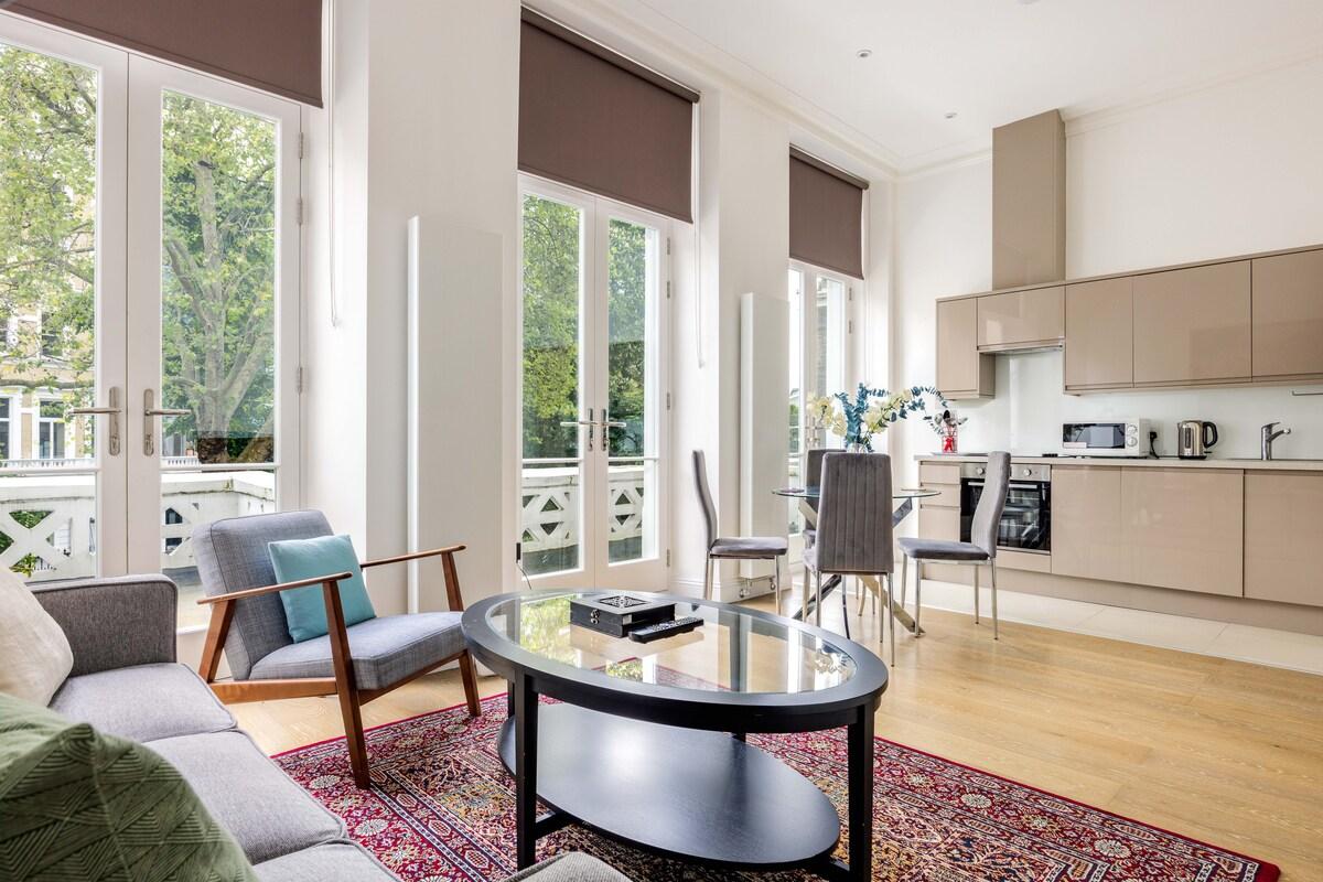 Hotel image for Balcony South Kensington Luxury 2 bed apartment