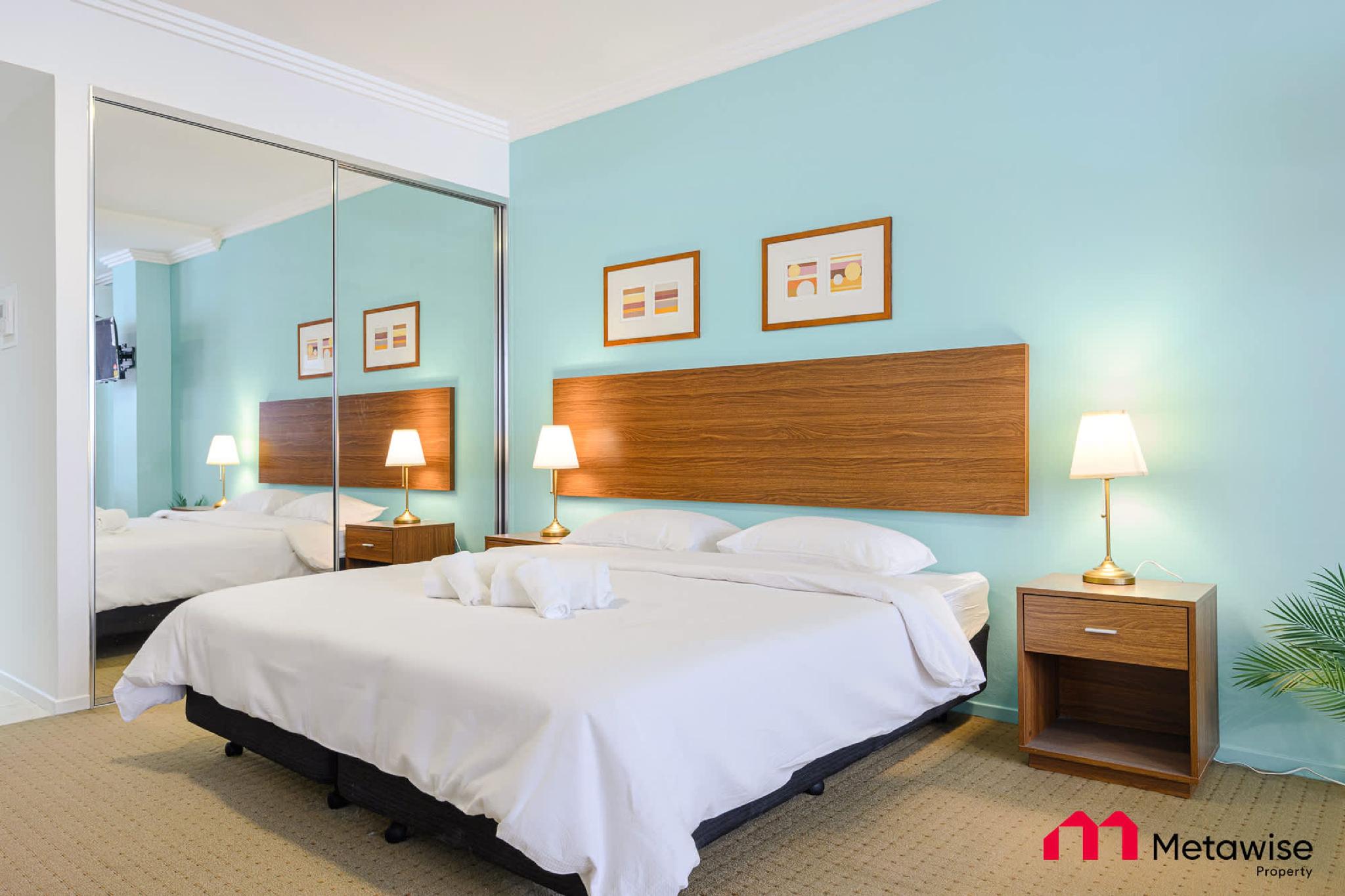 Slide image 1 for MetaWise 2Bed on Dixon Next to ICC   Darling Harbour