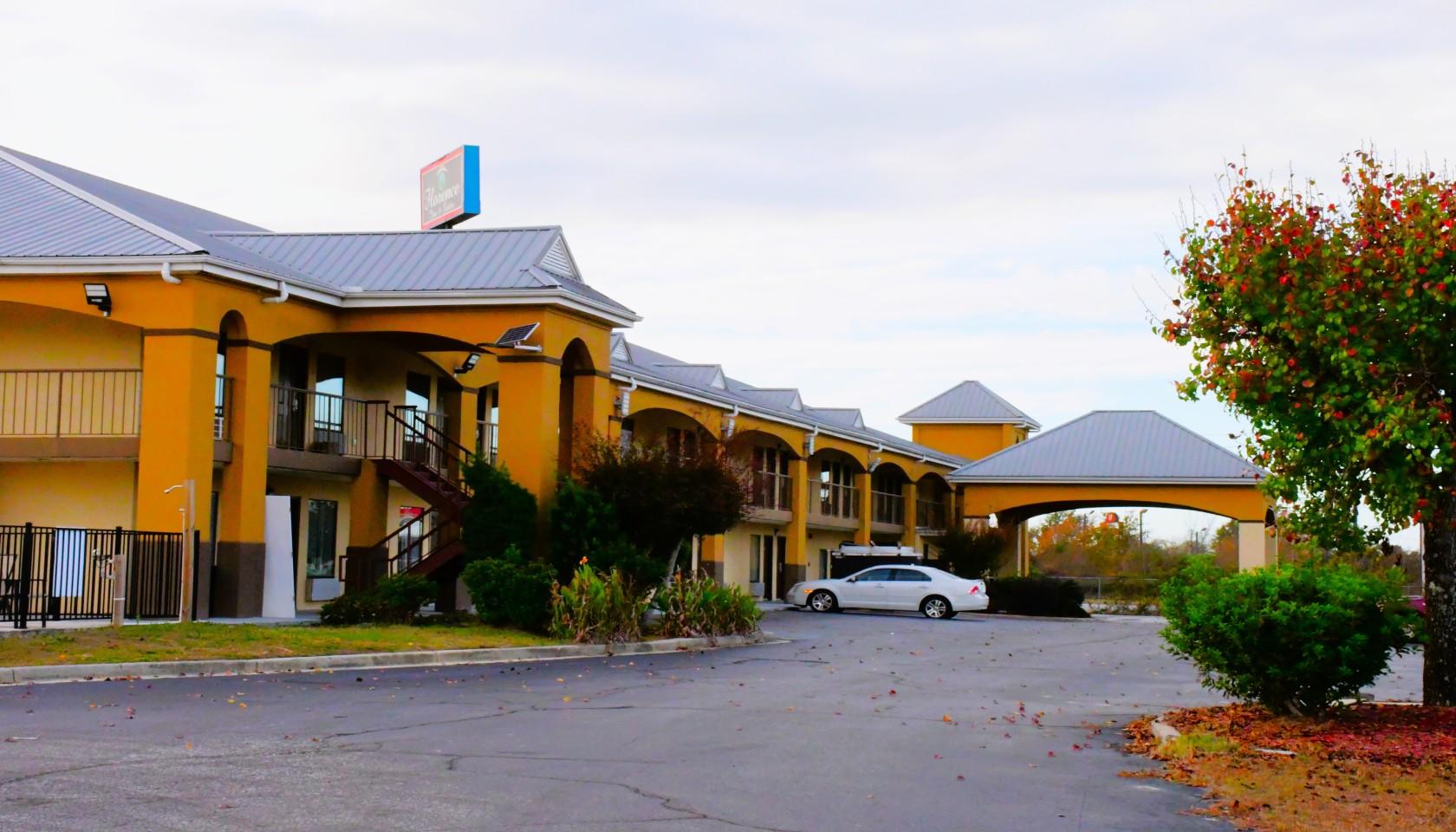 Slide image 2 for Florence Inn and Suites