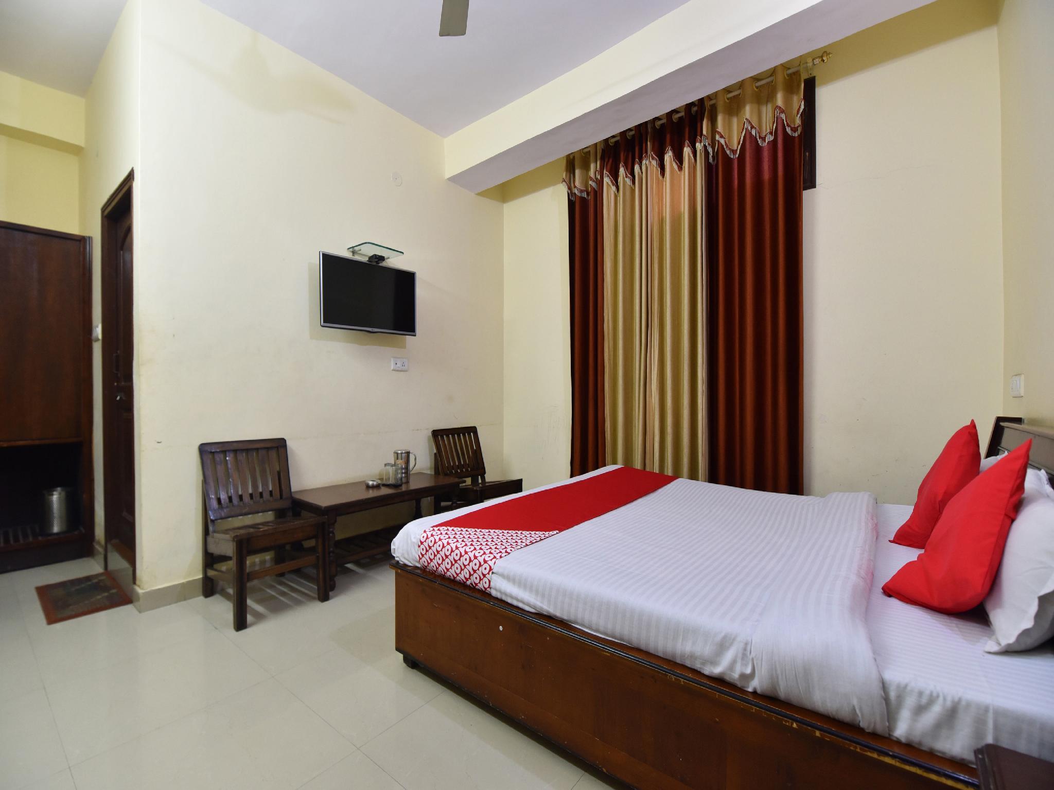This photo about OYO 28027 Hotel Dhruv shared on HyHotel.com