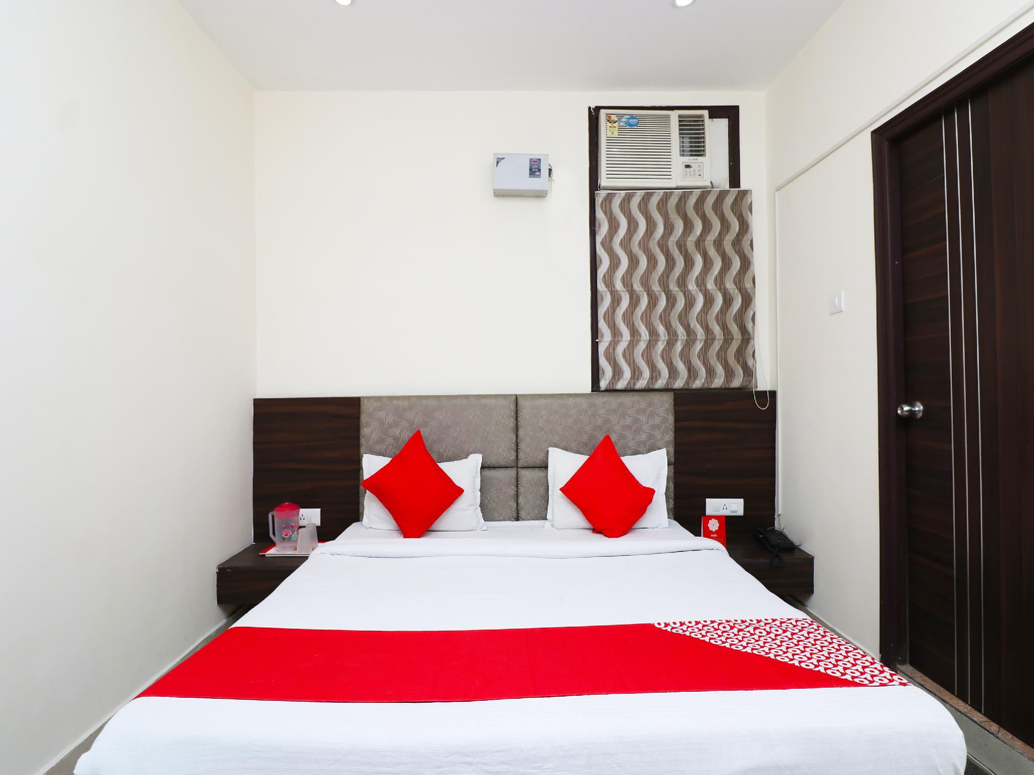 OYO 27977 Hotel Ashiyana Located in Kaushalpuri, OYO 27977 Hotel Ashiyana is a perfect starting point from which to explore Kanpur. Both business travelers and tourists can enjoy the propertys facilities and services. All th